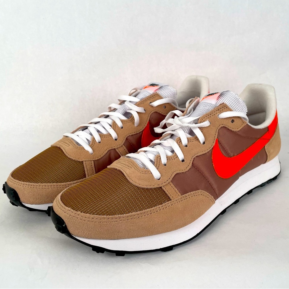 Nike Challenger OG Sneakers